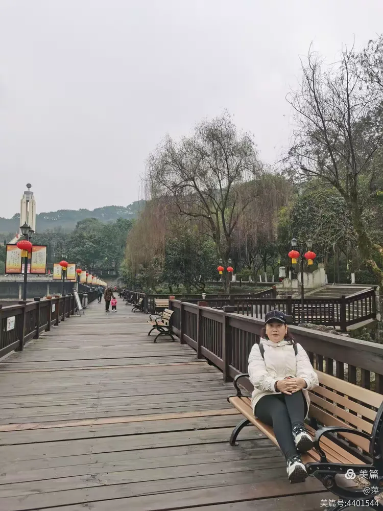 3月1日,两家人江津圣泉寺鼎山公园游玩